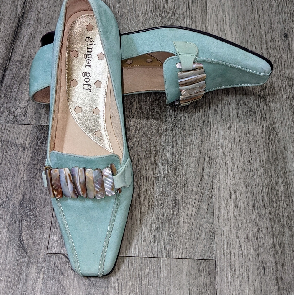 Ginger Goff Suede Flats - Picture 6 of 6